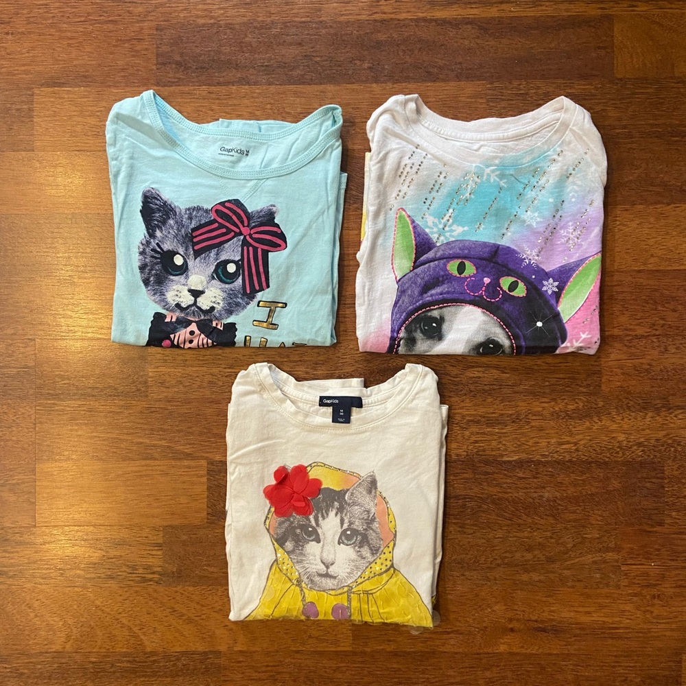 💕Bundle of kitty themed tees